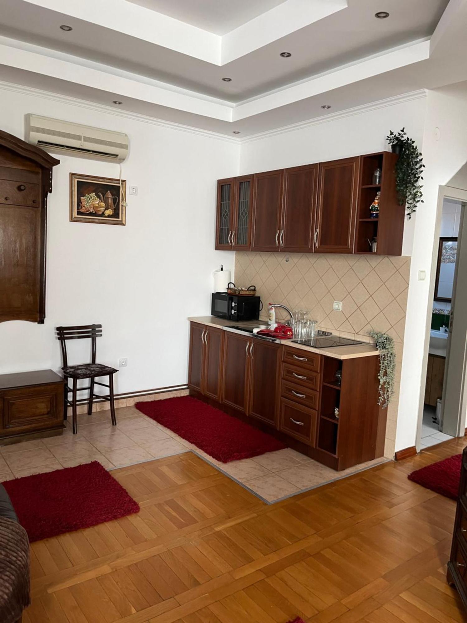 Airport Sky Apartments Lux II Белград Экстерьер фото