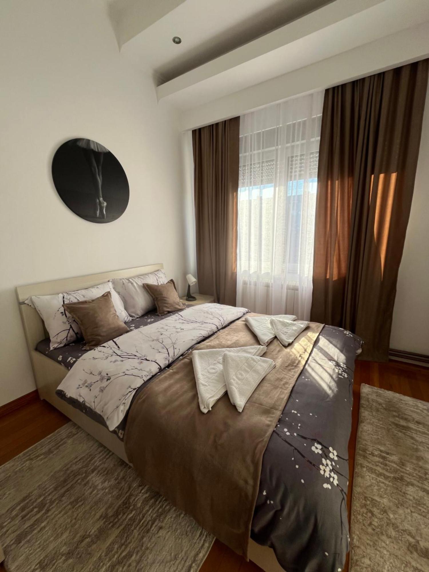 Airport Sky Apartments Lux II Белград Экстерьер фото