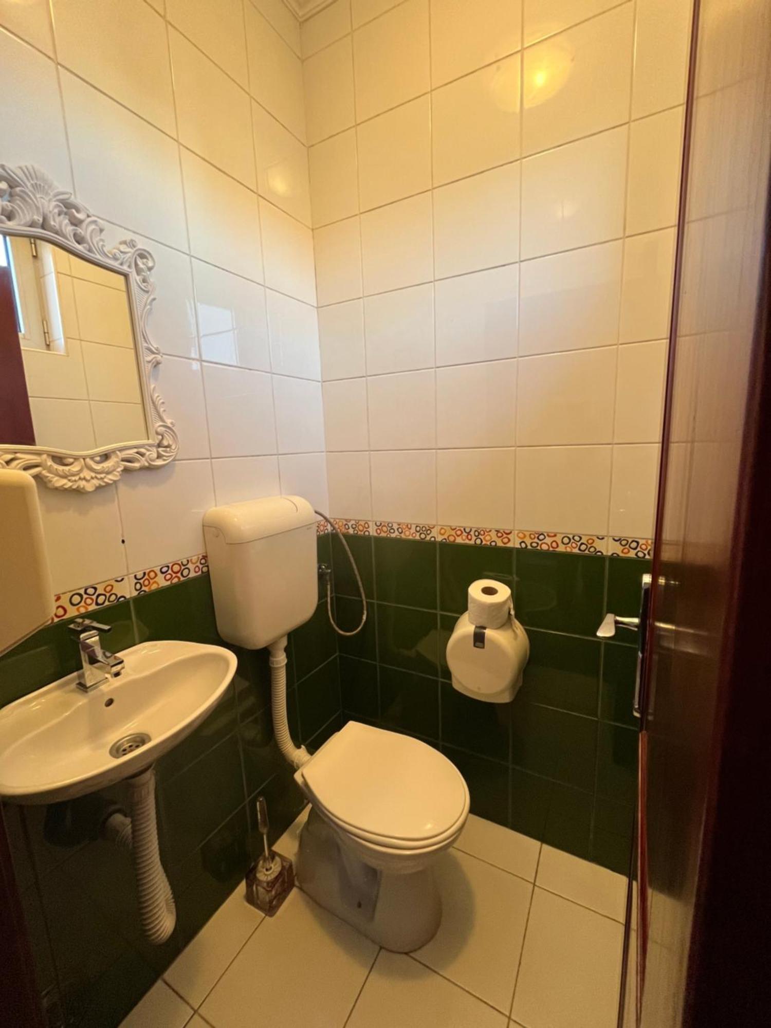 Airport Sky Apartments Lux II Белград Номер фото